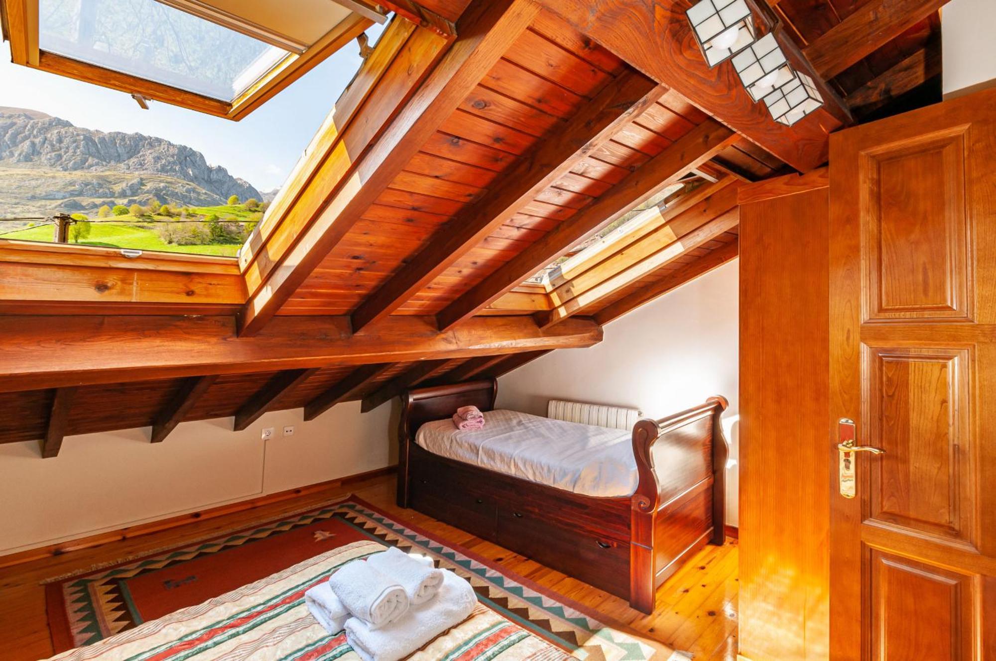 Casa Rural La Regoria Carrena de Cabrales Exteriér fotografie